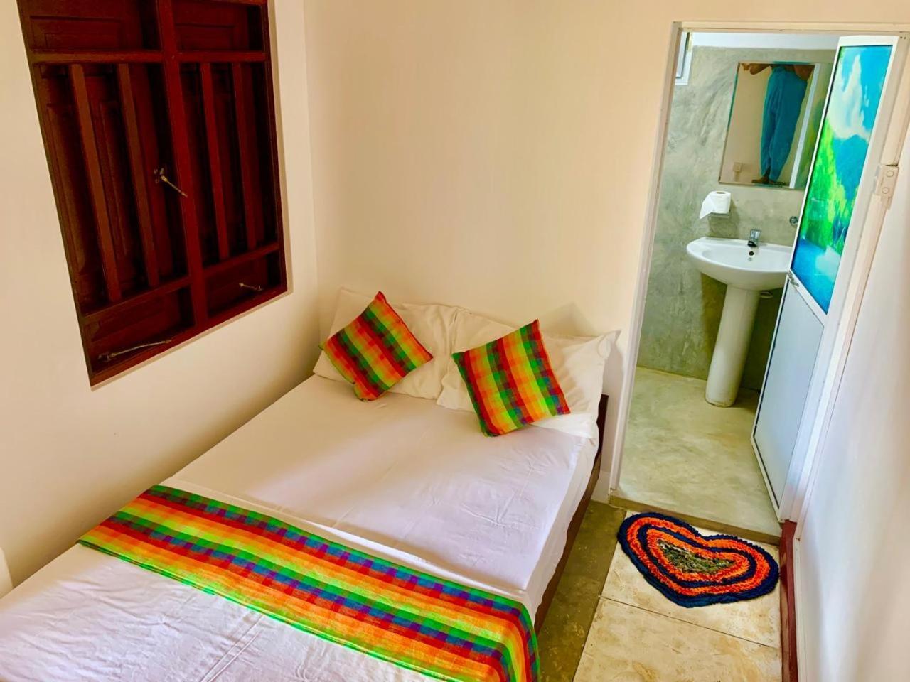 Surf Front Hotel Ahangama Bagian luar foto